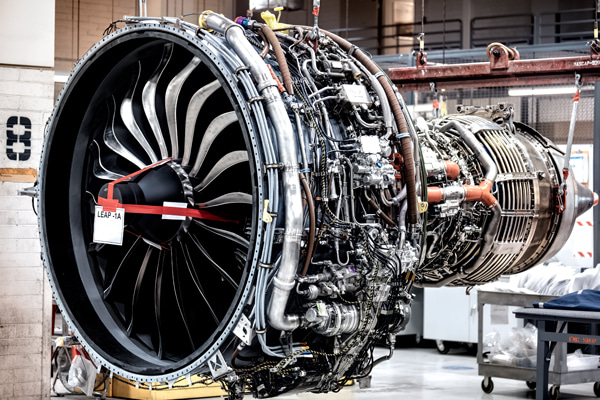 Aircraft Jet Engine Overhaul
